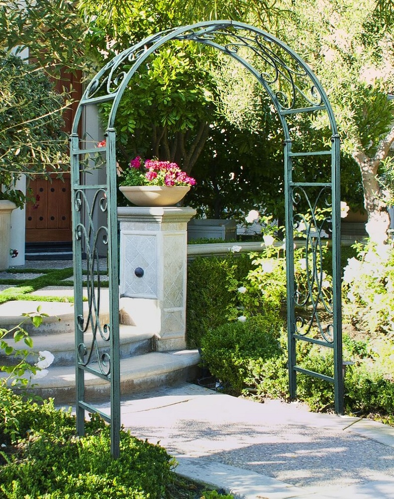 Seventh Inexpensive Landscaping Idea Garden structures