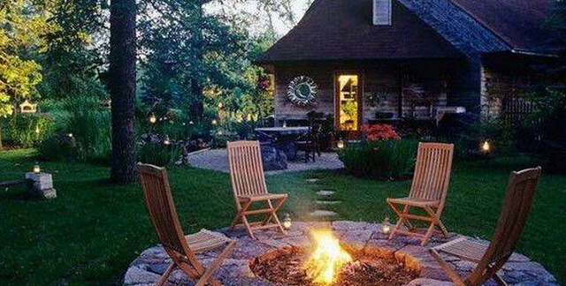 Bonfire in a Backyard - Landscaping Ideas with Rocks